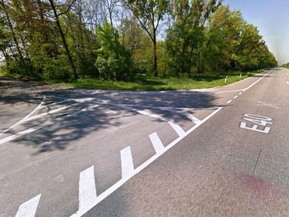 Продаж фасадної земельної ділянки на трасі Житомир–Київ біля села Кочерів