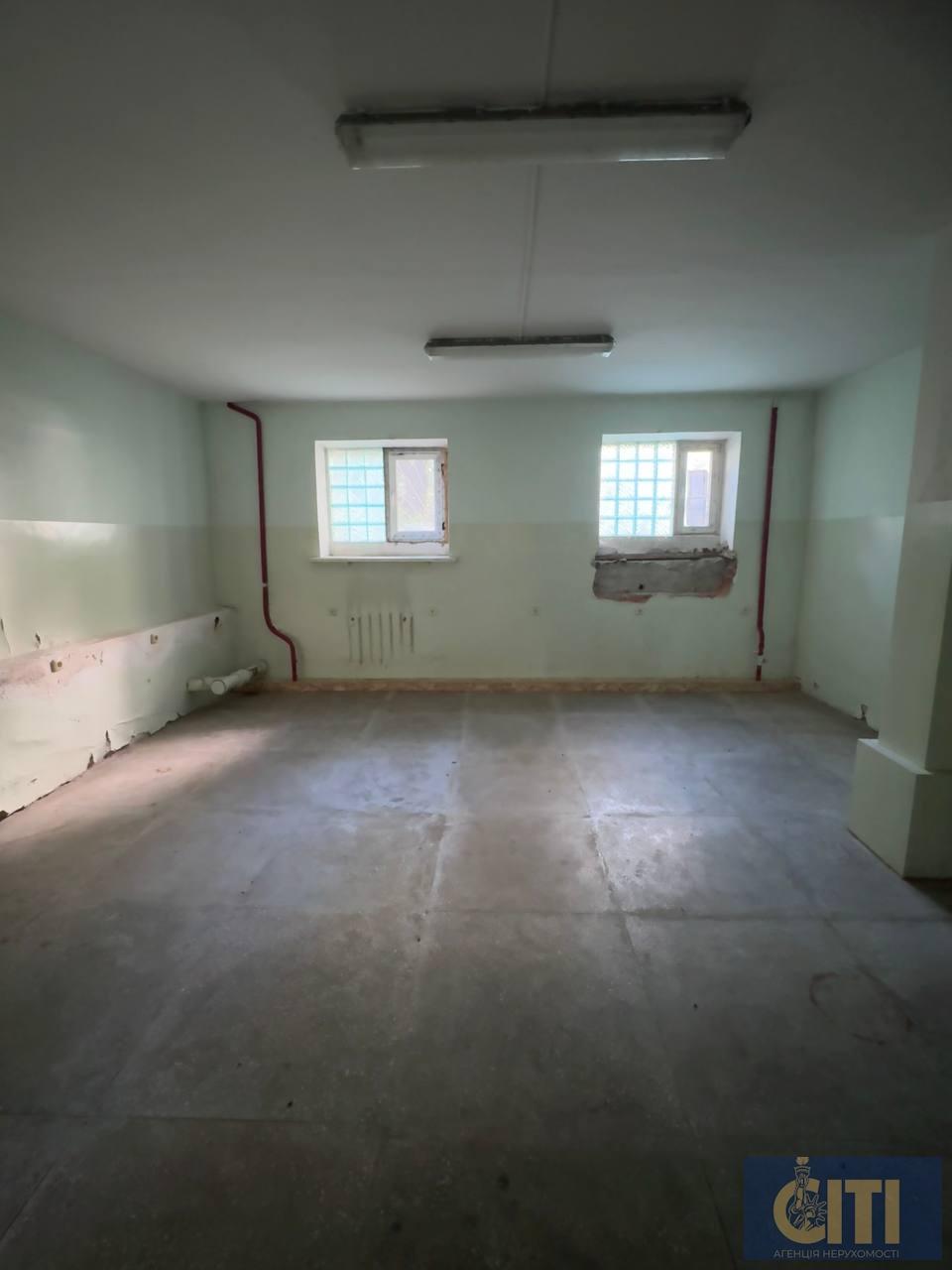 Приміщення в центрі міста Житомир, вулиця Івана Мазепи, навпроти ЖК Сімейний, 347 м²