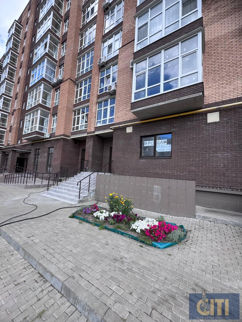 photo_3_2025-08-27_11-25-54 Продається комерційне приміщення в ЖК «Олімпійський», 4 секція — 83 м²