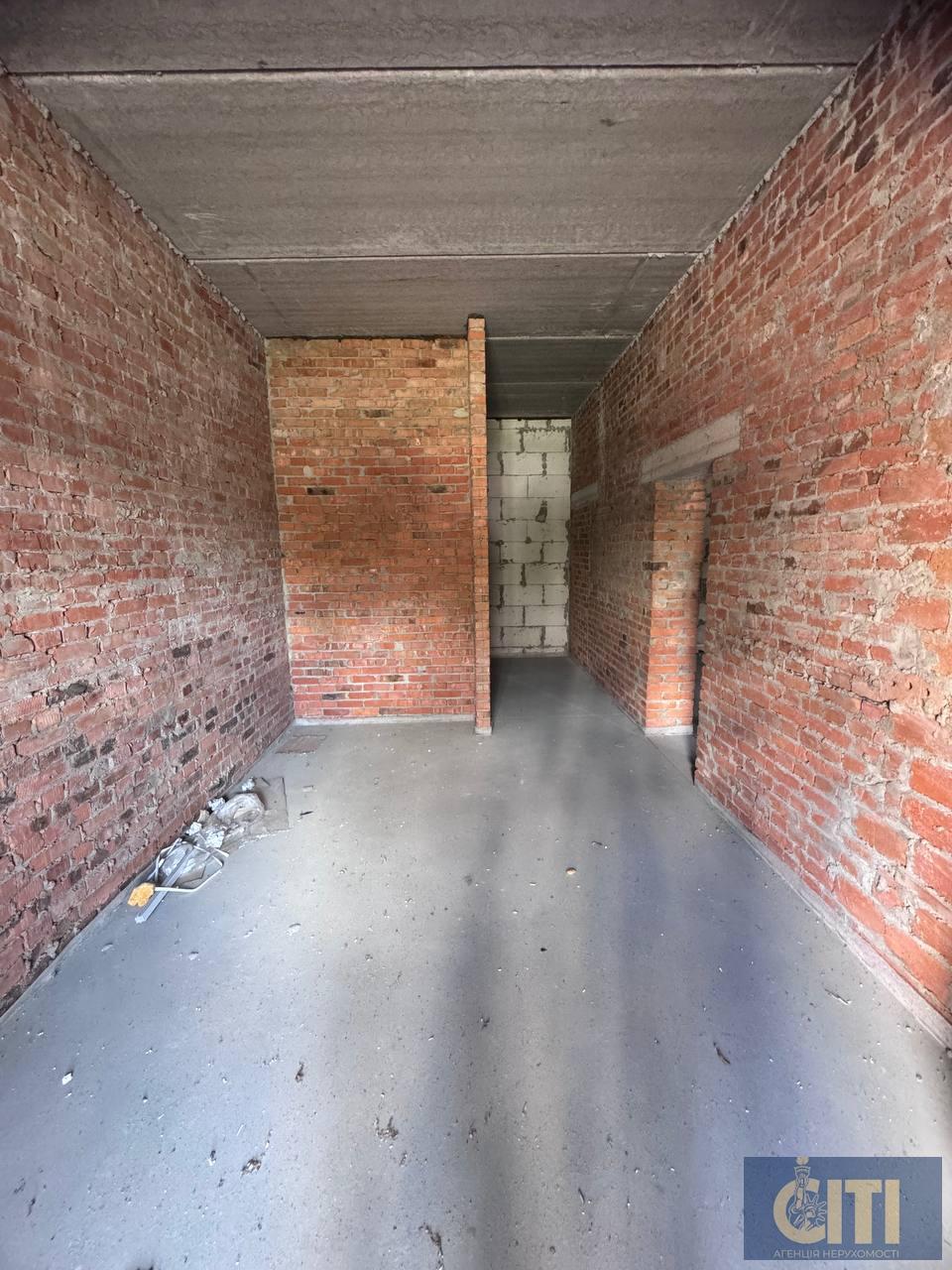 Продається комерційне приміщення в ЖК «Олімпійський», 4 секція — 83 м²