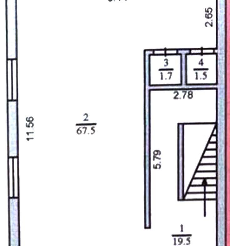 Продаж двоповерхового фасадного нежитлового приміщення, район Сінного ринку!