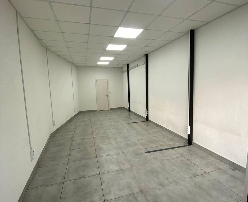 Здам в оренду приміщення в новобудові, за адресою вул. Грушевського / І. Мазепи. Грушевського / І. Мазепи. Загальна площа, 40 м²