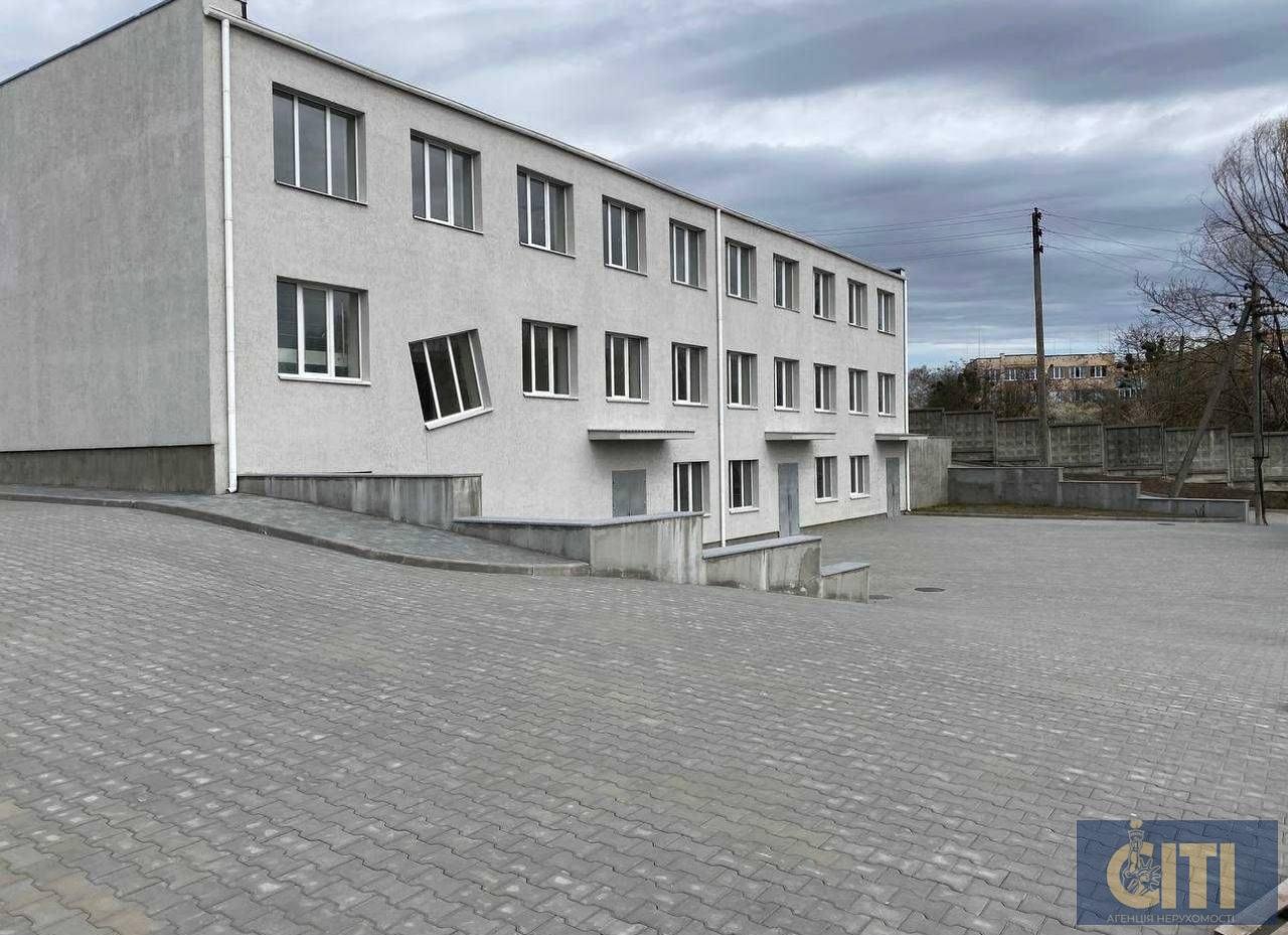 Пропонується до продажу комерційне приміщення (район Крошня), 1310 м²