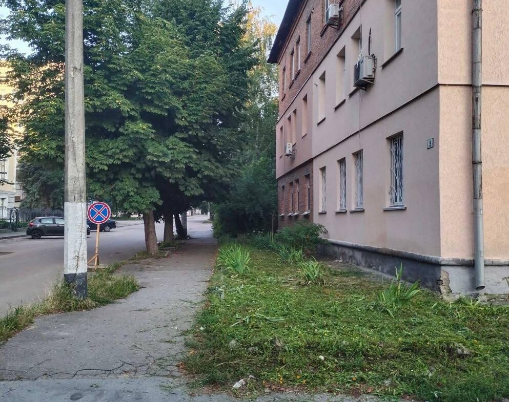 Продається 3-кімнатна квартира для комерційного використання, 49 кв.м