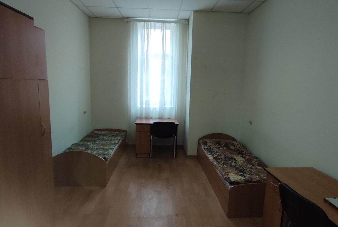 Продається приміщення 800 кв.м. у центрі Житомира, район майдану Короленка