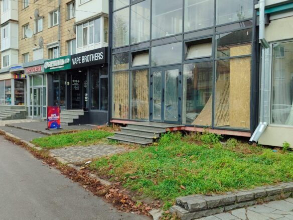 Оренда приміщення 180 кв. м. у центрі Житомира район перехрестя Н. Сотні/Лятошинського