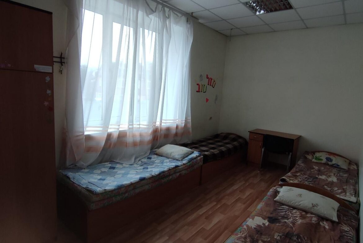 Продається приміщення 800 кв.м. у центрі Житомира, район майдану Короленка