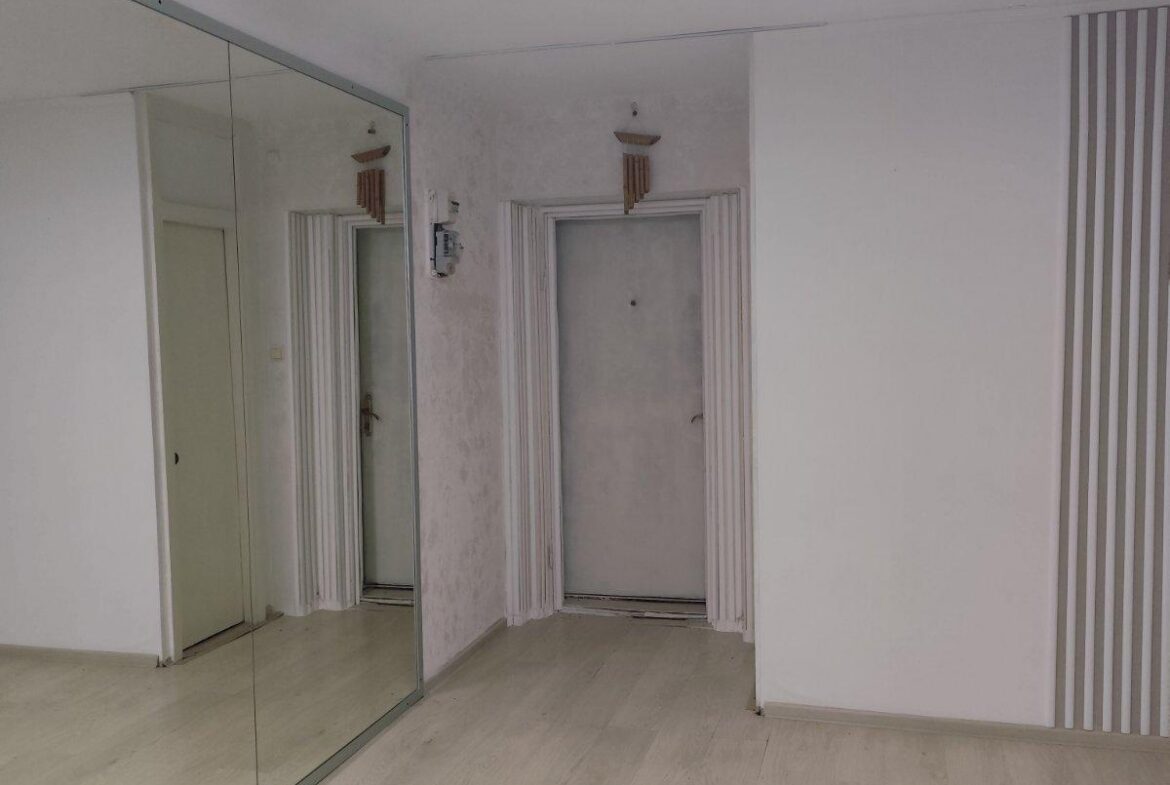 Приміщення в центрі Житомира, площа Перемоги, 32 м²