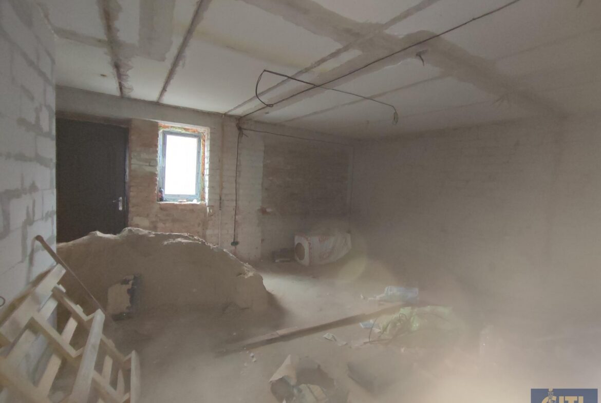 Оренда приміщення 180 кв. м. у центрі Житомира район перехрестя Н. Сотні/Лятошинського