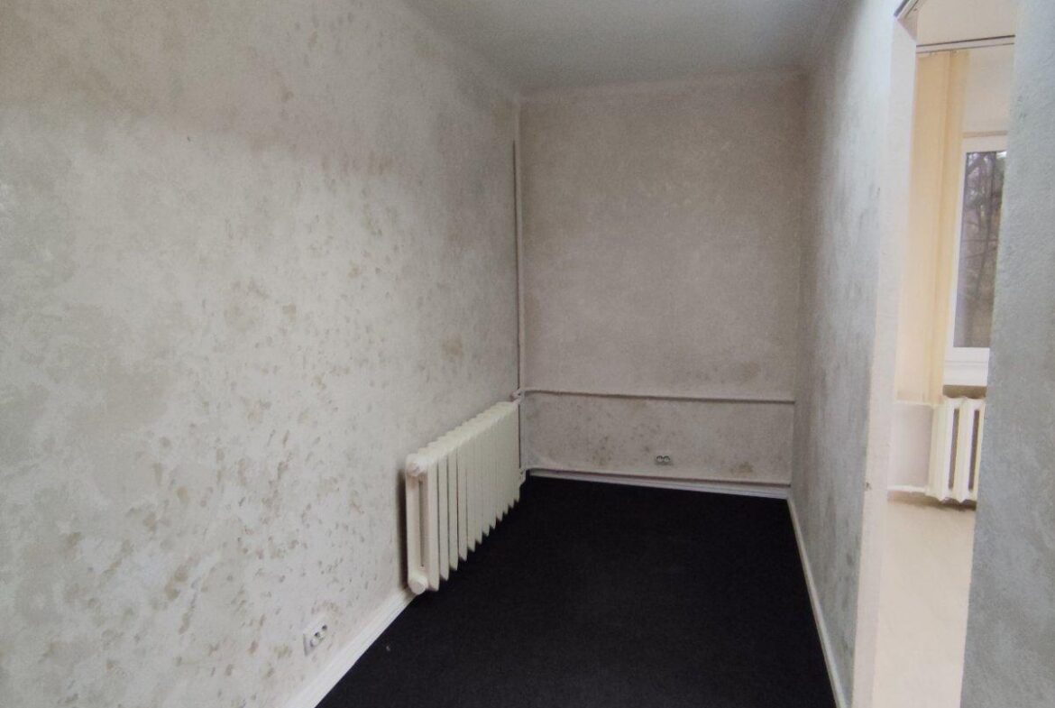 Приміщення в центрі Житомира, площа Перемоги, 32 м²