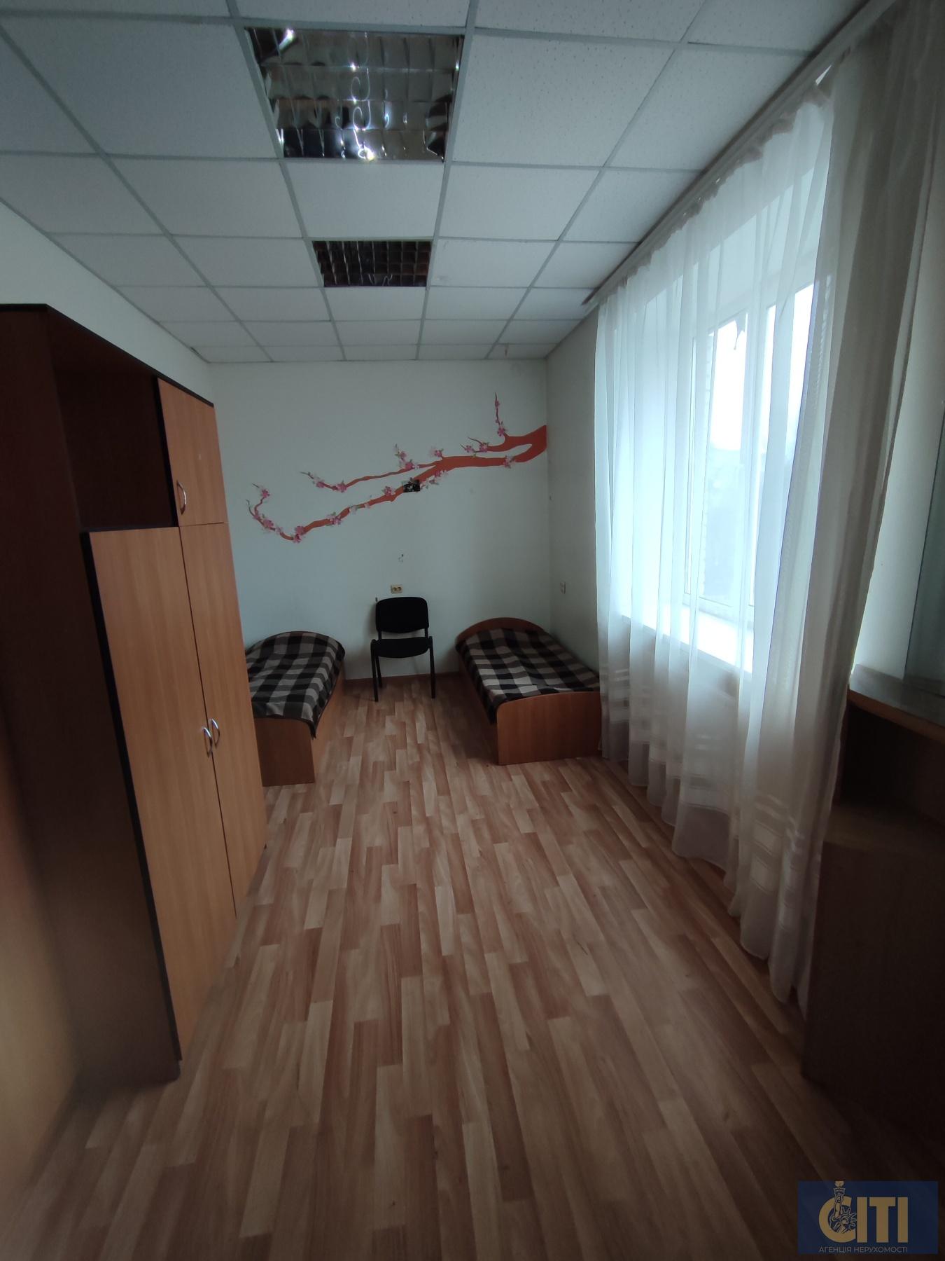0-02-0a-35a863ea8b398d01e06aa3279aef4c2b804f80c69bb5c7db83f2cfbd829e1372_645b64d2888fd746 Продається приміщення 800 кв.м. у центрі Житомира, район майдану Короленка