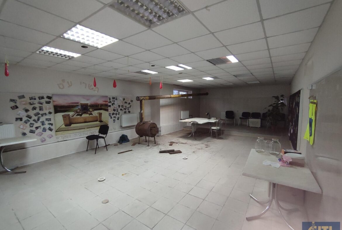 Продається приміщення 800 кв.м. у центрі Житомира, район майдану Короленка