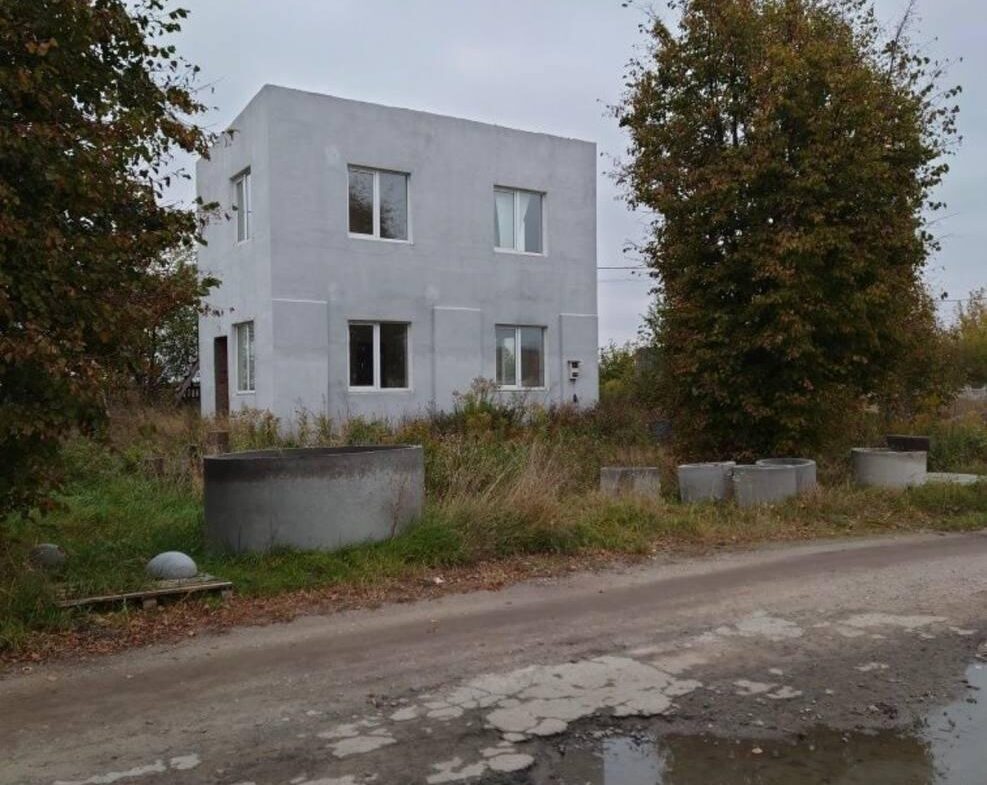 Продаються виробничо-складські приміщення (база, цехи),Глибочиця