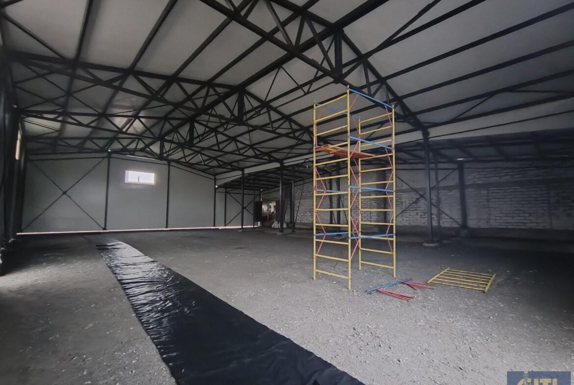 Оренда складського приміщення 720 кв. м. з рампою