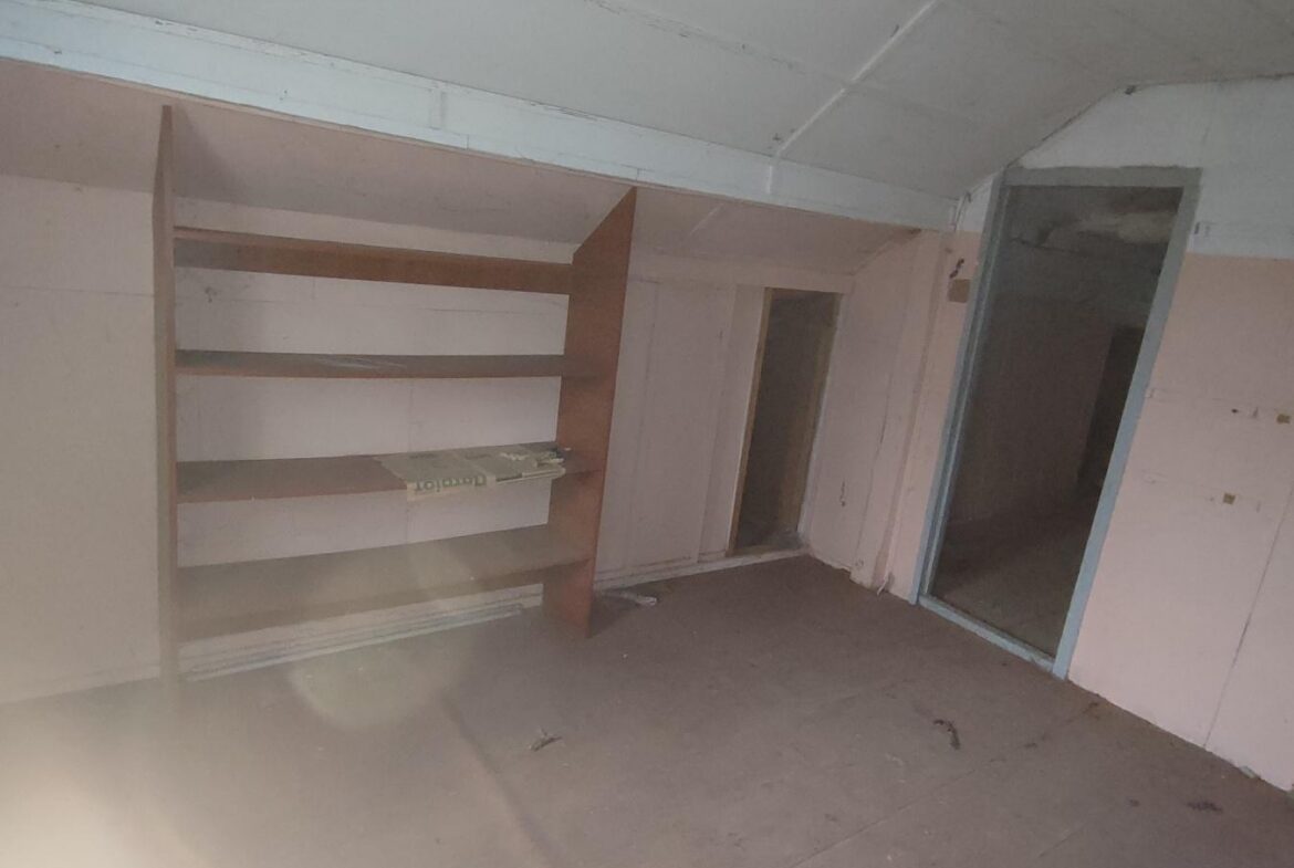 Продаж приміщення 227 кв. м. район Богунії за панчішною фабрикою.