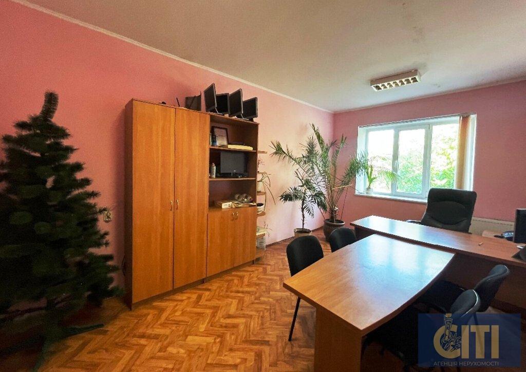 Виробнича база в Житомирі, 2353 кв.м