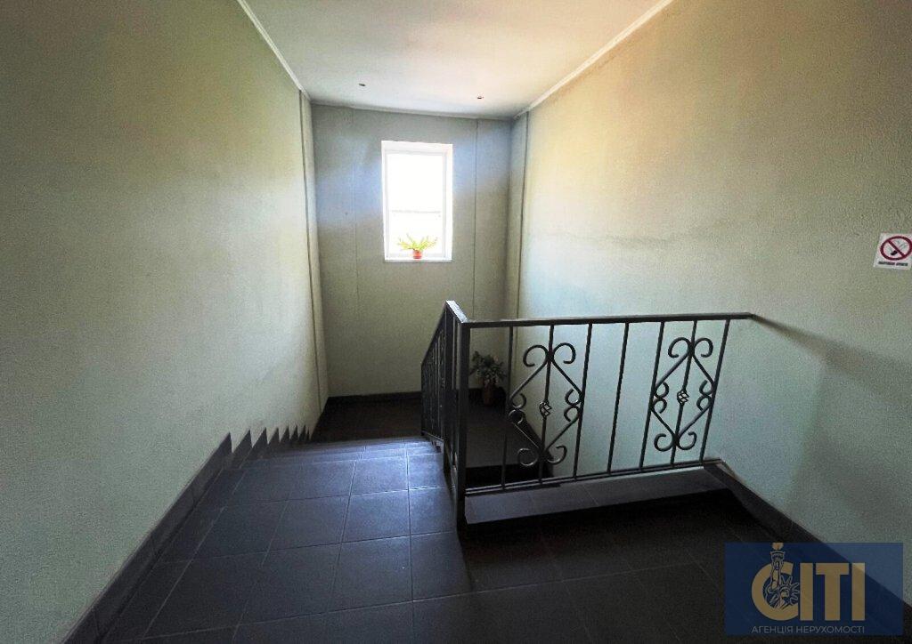 Виробнича база в Житомирі, 2353 кв.м