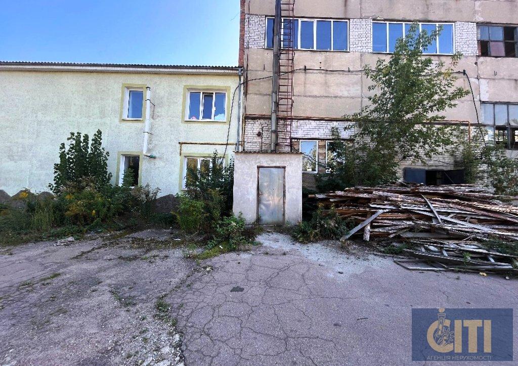 Виробнича база в Житомирі, 2353 кв.м