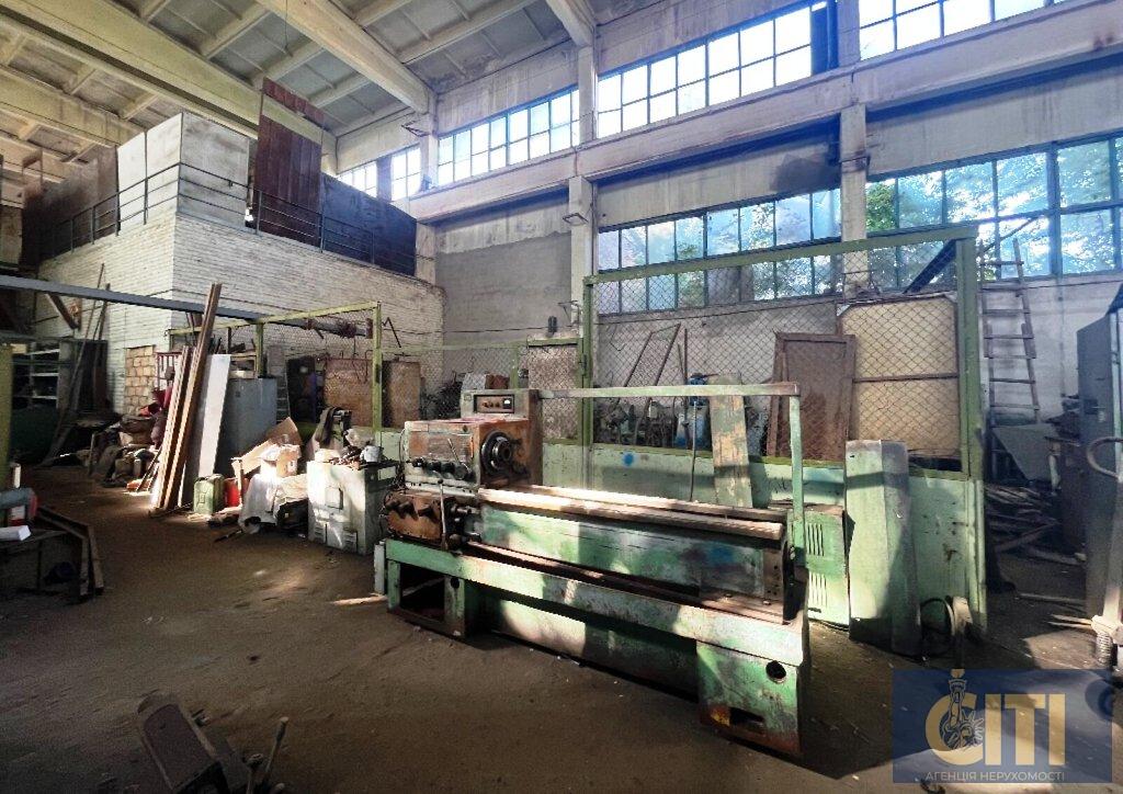 Виробнича база в Житомирі, 2353 кв.м