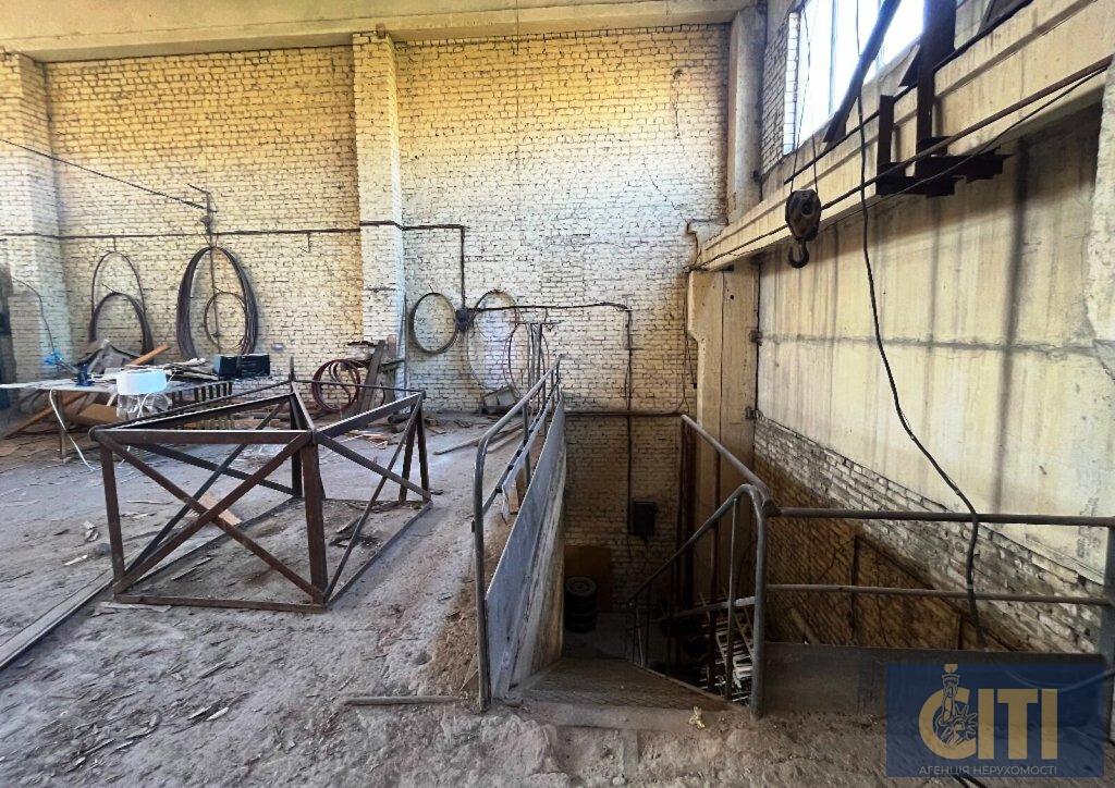 Виробнича база в Житомирі, 2353 кв.м