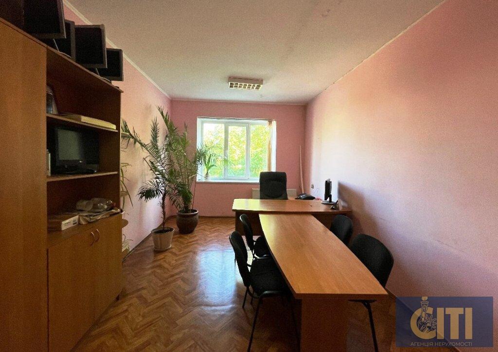 Виробнича база в Житомирі, 2353 кв.м