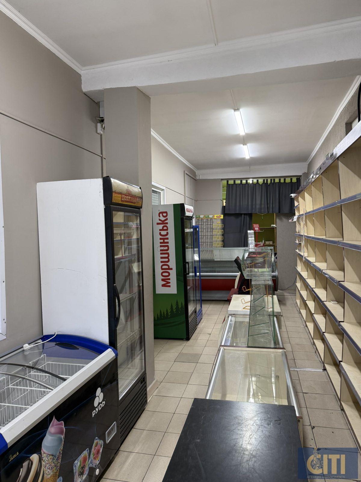 _viber_2026-01-23_11-15-08-965 Здається в оренду магазин на Житньому ринку (м. Житомир) – з боку автостанції, з торця будівлі
