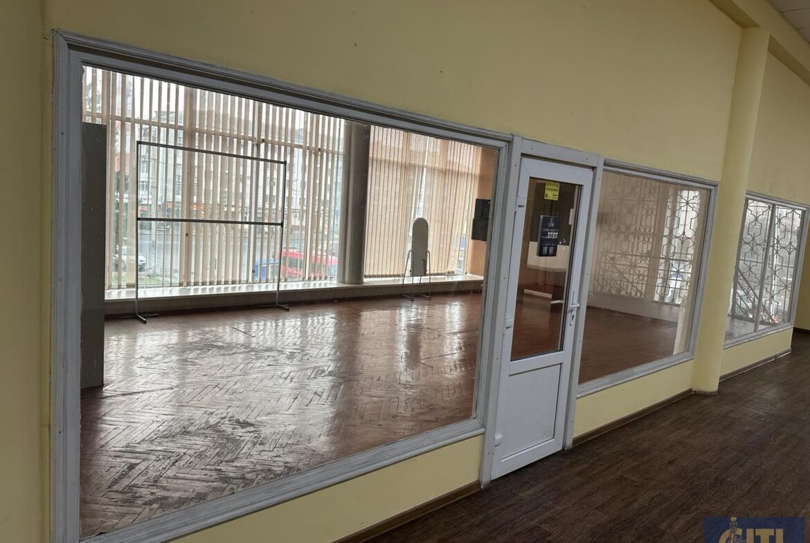 Здається в оренду комерційне приміщення в будівлі центрального автовокзалу, 2 поверх