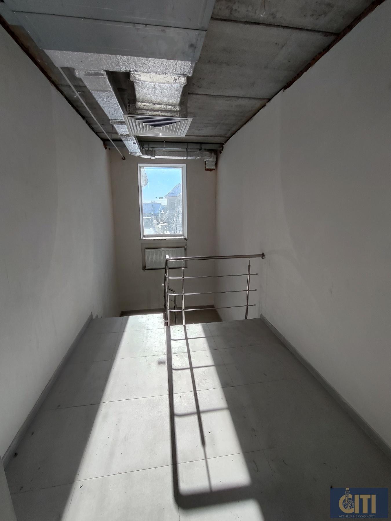 Оренда нежитлового приміщення 670 м², район Корбутівки