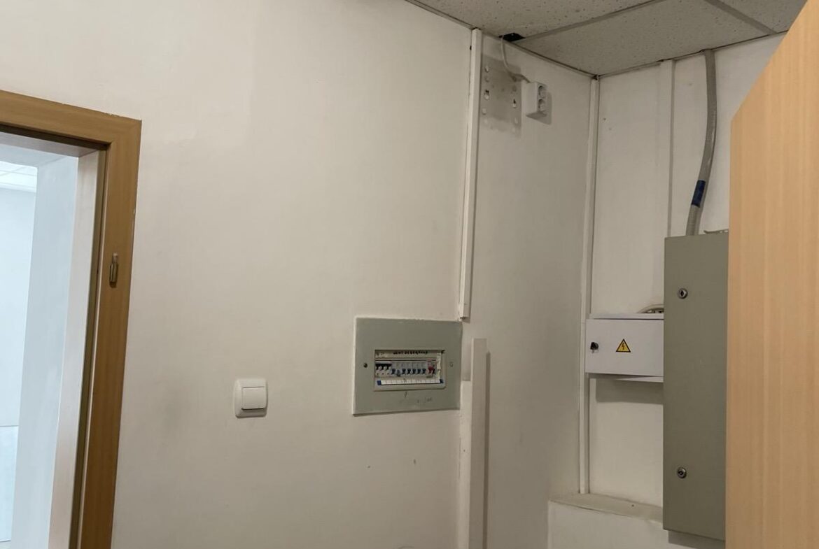 Оренда нежитлового приміщення в центрі загальною площею 155 кв.м. по вулиці Київській, район ЦУМу