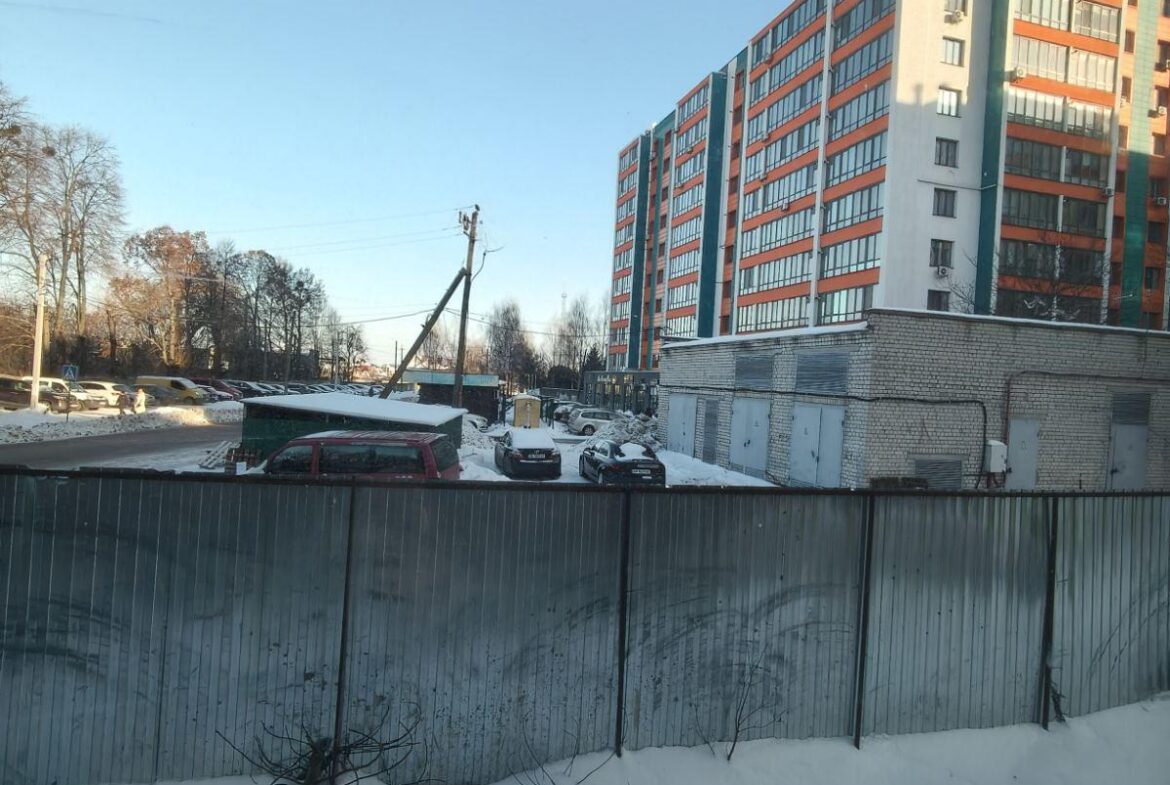 Продаж фасадного комерційного приміщення, 120 кв.м, район Малинського ринку