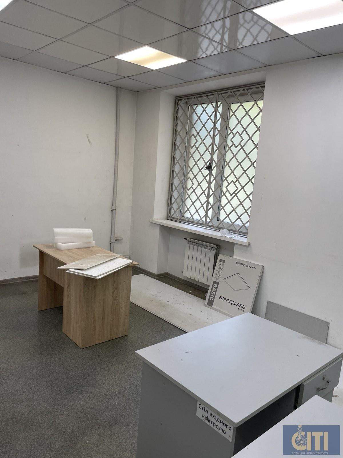 0-02-05-6bf8cbc45f865d72c1ebf2dd850d038a76e9208eb087e17a8019fac3293df2be_cb1cd6569924eb0c Оренда нежитлового приміщення в центрі загальною площею 155 кв.м. по вулиці Київській, район ЦУМу