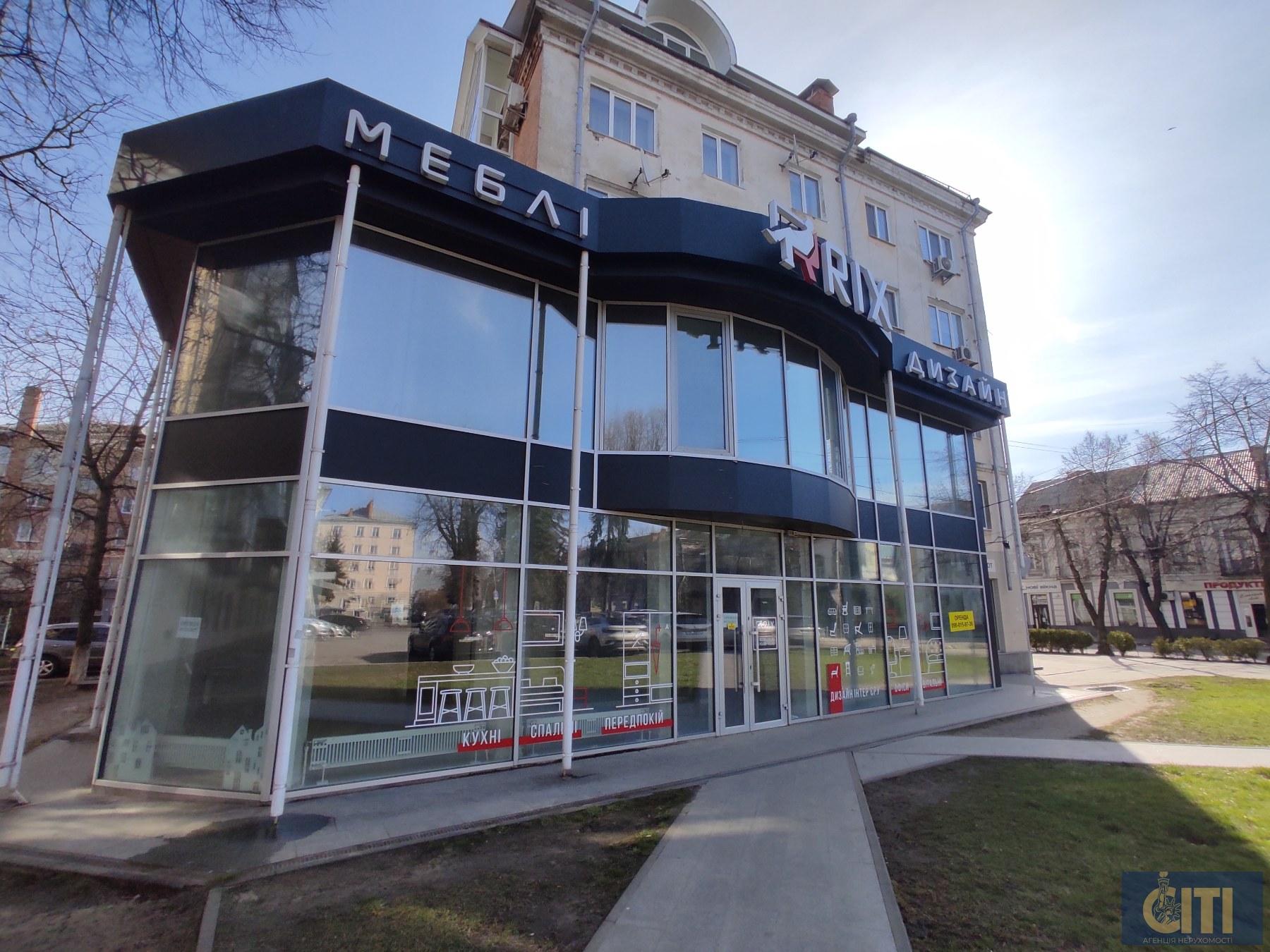 Приміщення в самому центрі по вул.Київській, 300 м2 (400 грн.кв.м)