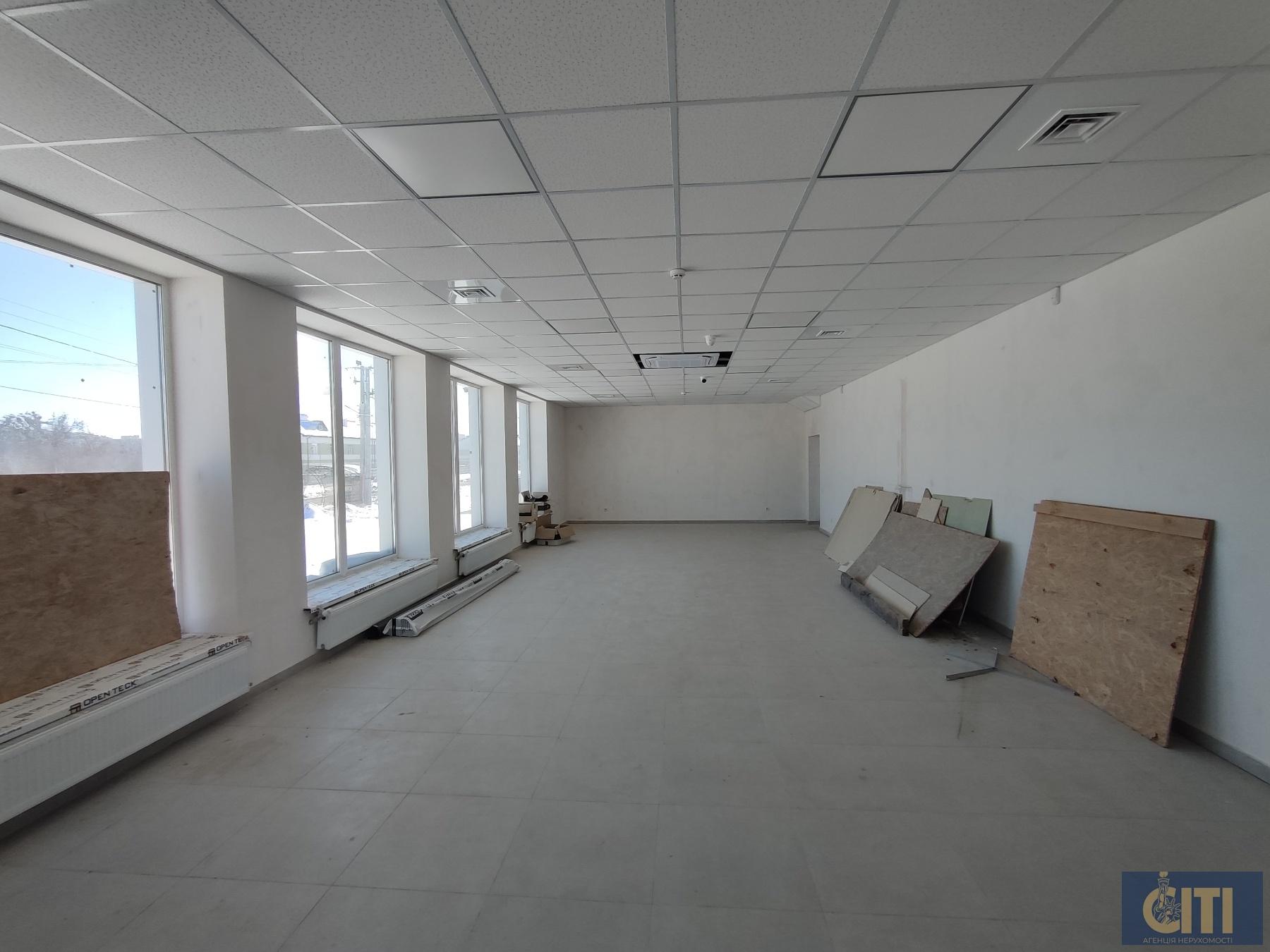 Оренда нежитлового приміщення 670 м², район Корбутівки