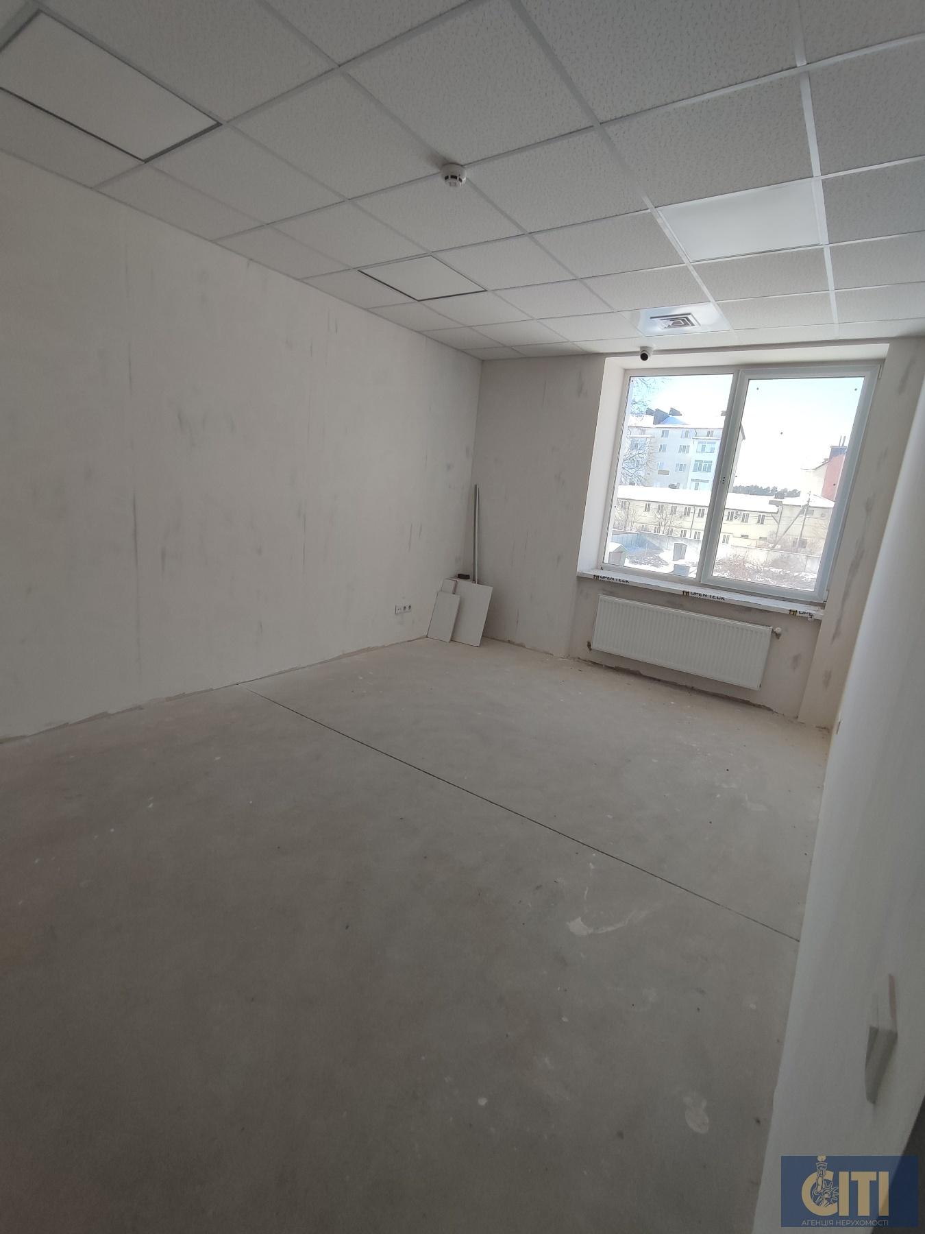 Оренда нежитлового приміщення 670 м², район Корбутівки