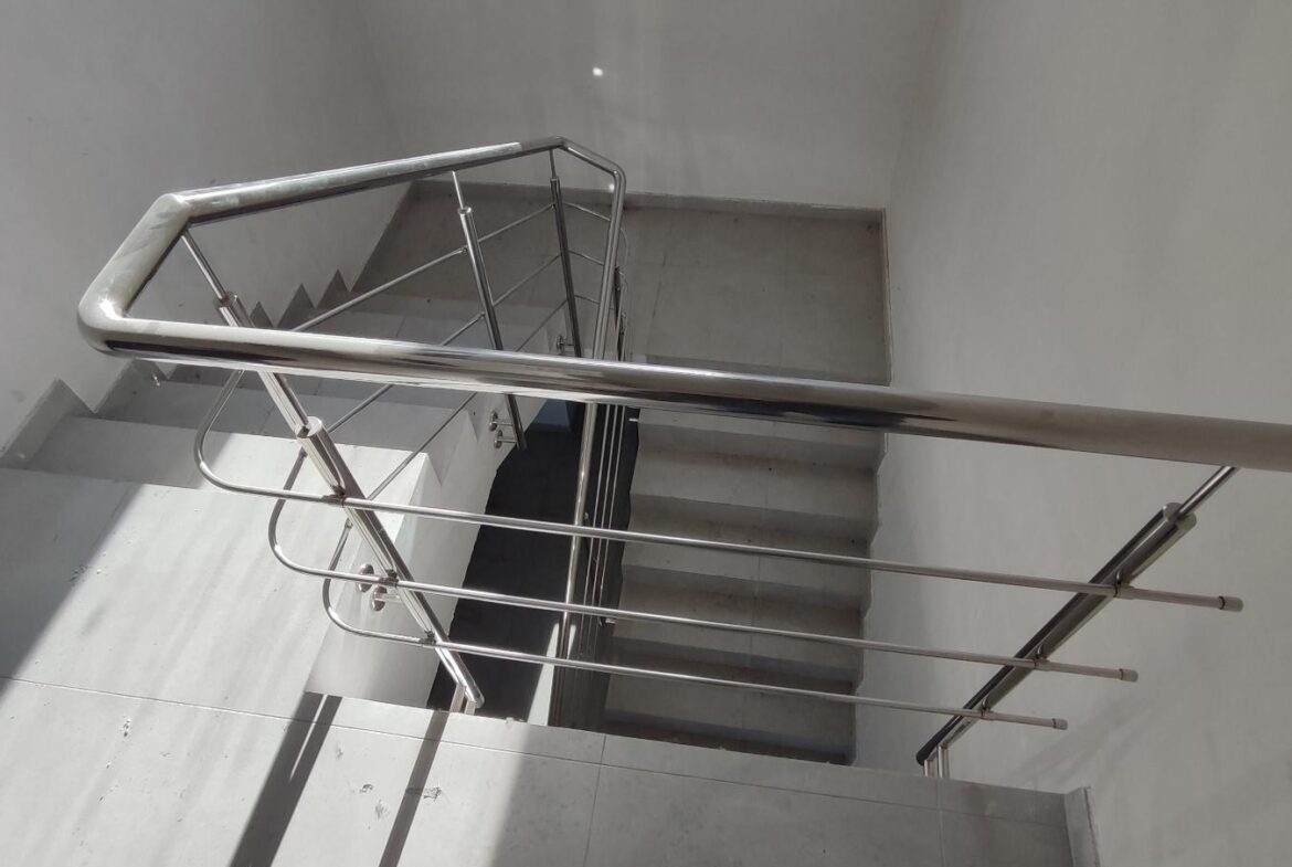 Оренда нежитлового приміщення 670 м², район Корбутівки