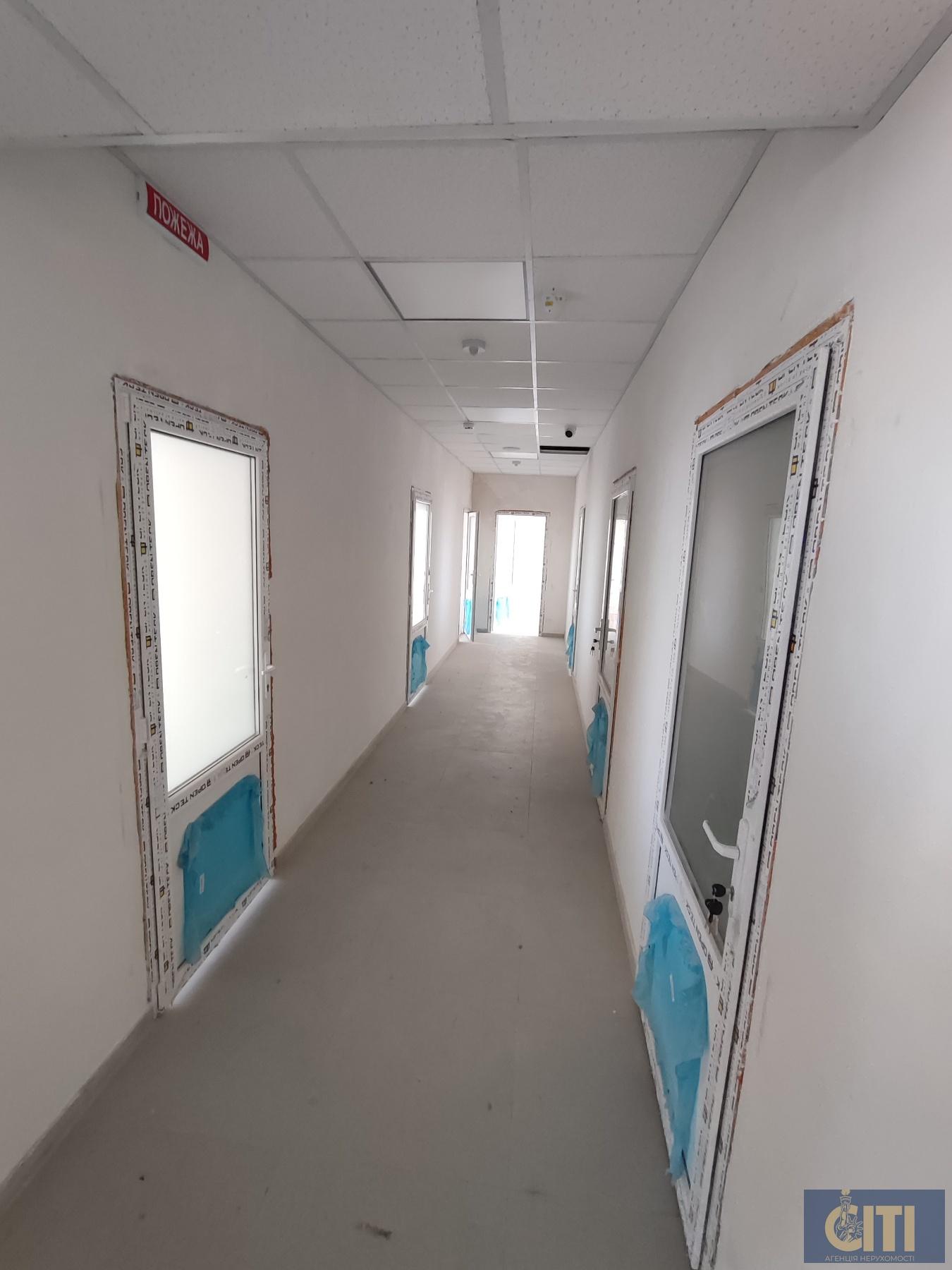 Оренда нежитлового приміщення 670 м², район Корбутівки