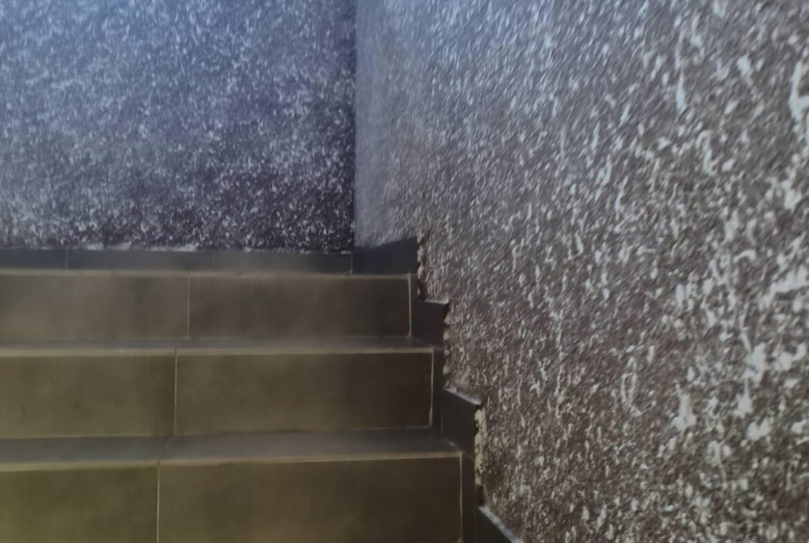 Продаж фасадного комерційного приміщення, 120 кв.м, район Малинського ринку