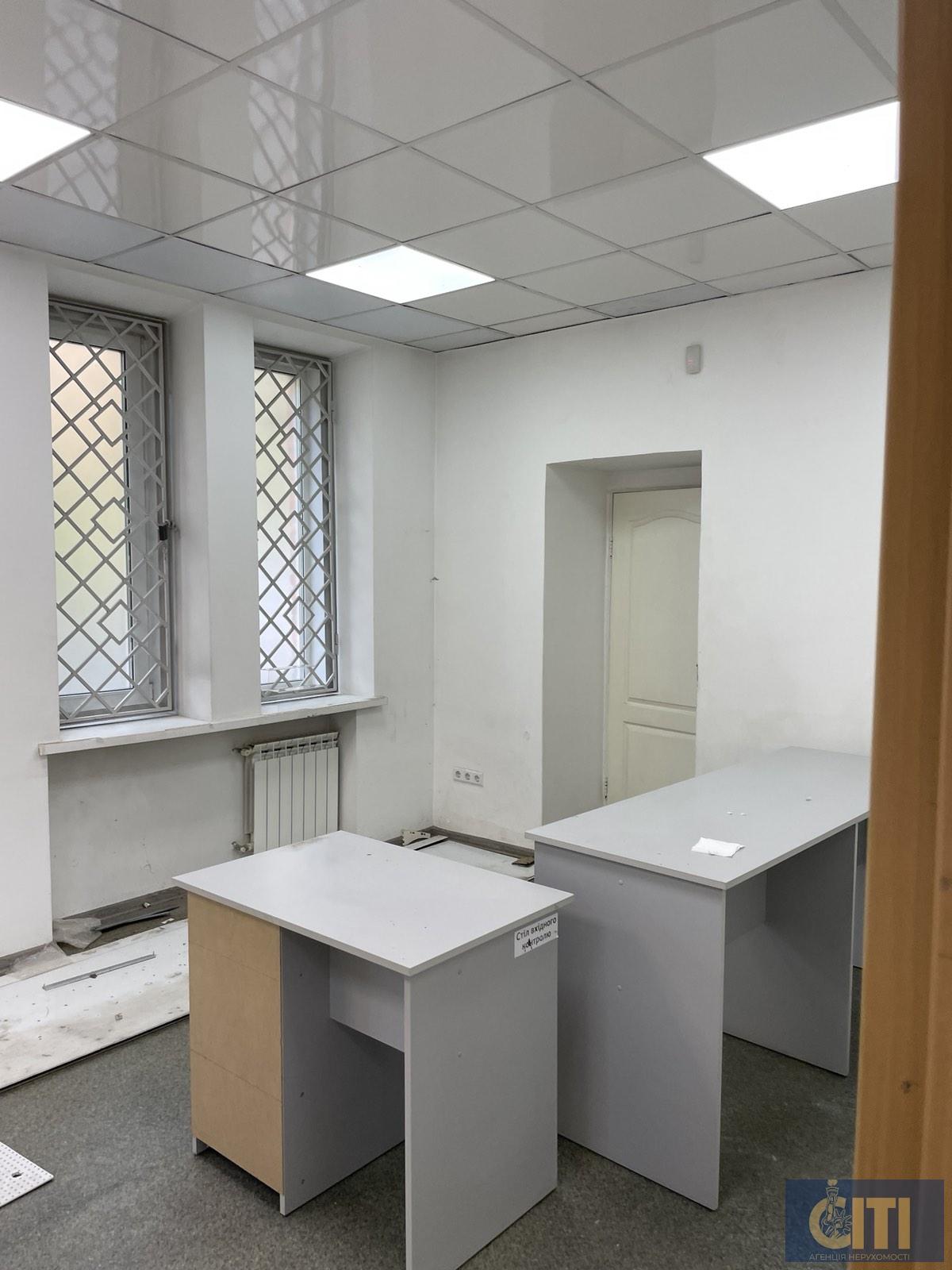 Оренда нежитлового приміщення в центрі загальною площею 155 кв.м. по вулиці Київській, район ЦУМу