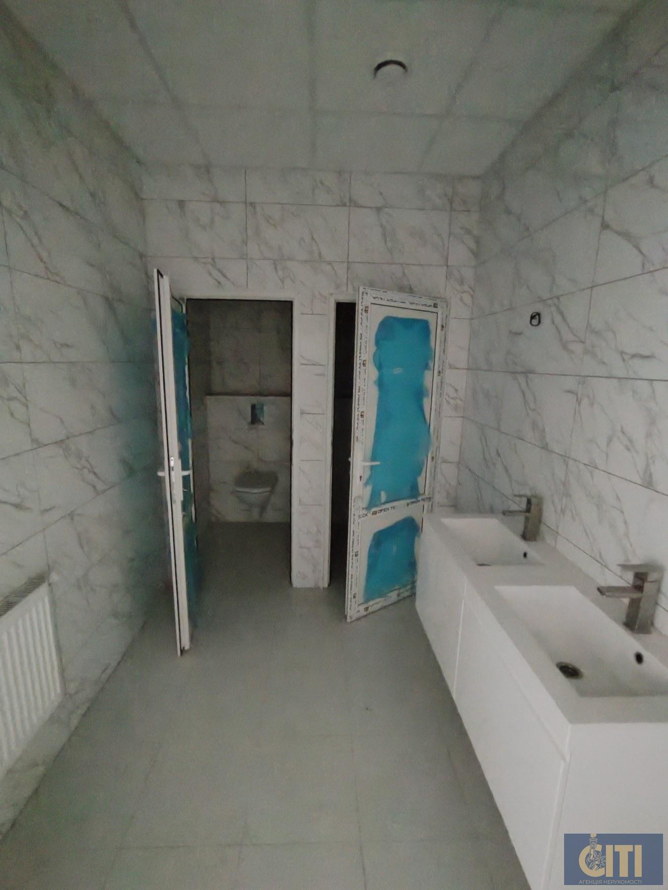 Оренда нежитлового приміщення 670 м², район Корбутівки