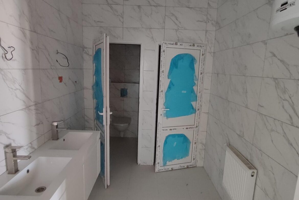 Оренда нежитлового приміщення 670 м², район Корбутівки