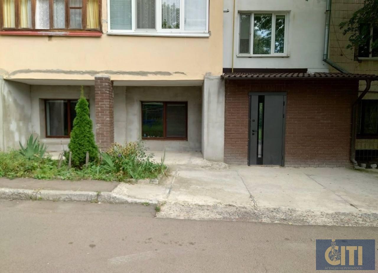 Продаж об’єкта під комерційну діяльність по вулиці Кибальчича, район «Польова», 63 м²