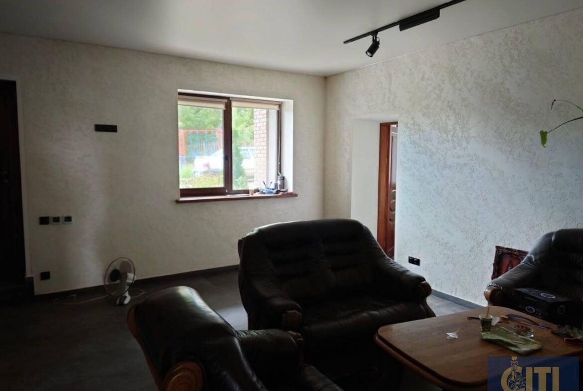 Продаж об’єкта під комерційну діяльність по вулиці Кибальчича, район «Польова», 63 м²