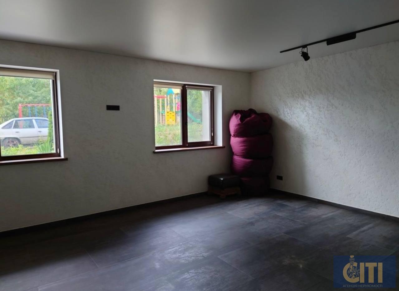 Продаж об’єкта під комерційну діяльність по вулиці Кибальчича, район «Польова», 63 м²